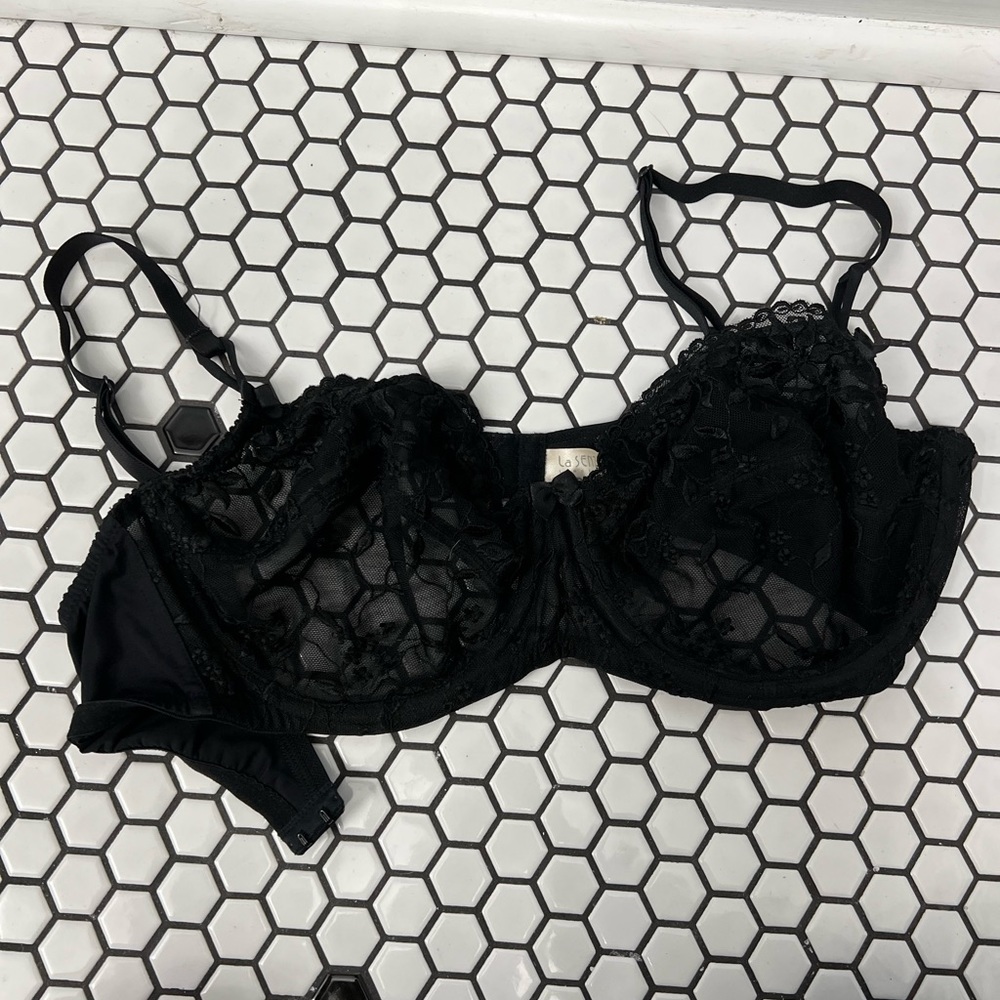 La senza bra size 38DD
